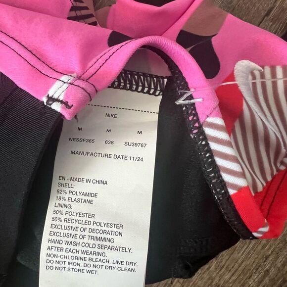 Nike Women's Jungle Floral V-Back One Piece Swimsuit- Size Medium - Picture 10 of 10